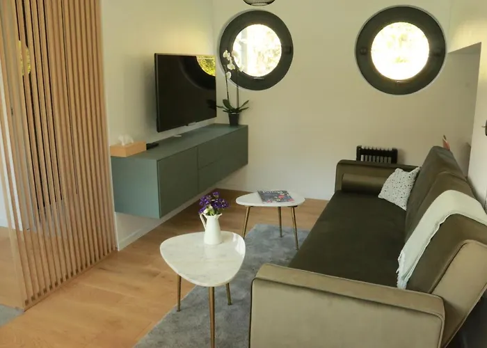 Studio Tres Cosy - Independant Dans Une Peniche - Paris 16